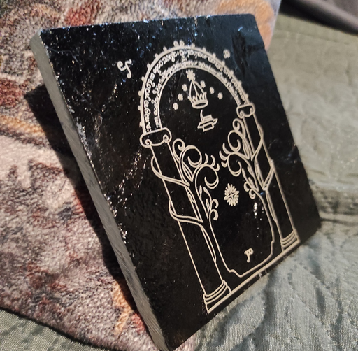 As Portas de Durin em Ardósia